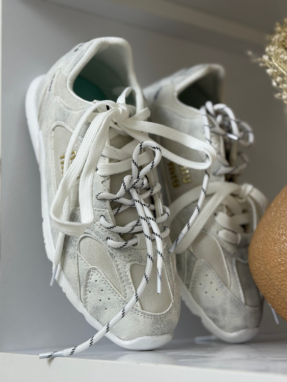 طوسی استخونی