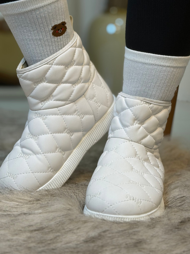 نیم بوت زنانه کاپشنی رنگ کرم